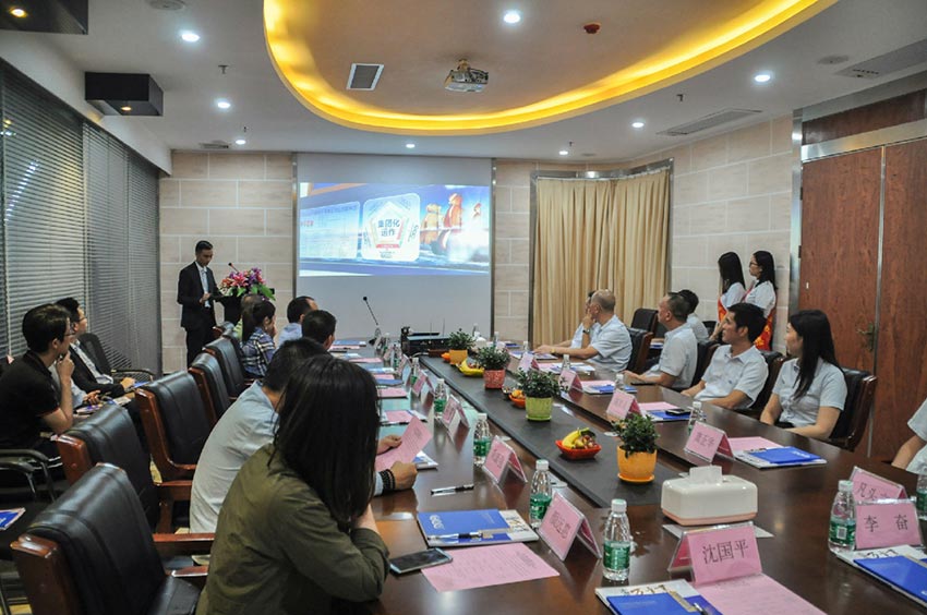 蜜桃AV在线免费播放與佛山博士創新夢工場成功簽訂戰略合作協議