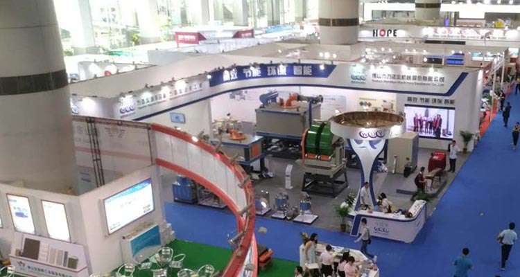 蜜桃AV在线免费播放2017年廣州陶瓷工業展