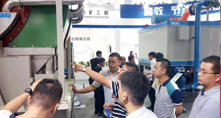 蜜桃AV在线免费播放2017年廣州陶瓷工業展