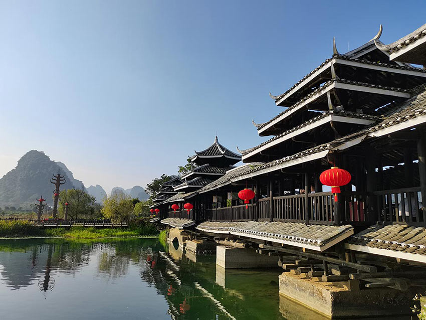 賞山悅水·擁抱自然——蜜桃AV在线免费播放2020金秋陽朔之旅