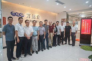 “生態環境技術裝備研發中心”授牌儀式在蜜桃AV在线免费播放總部隆重舉行