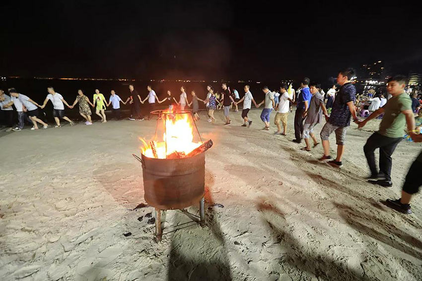 喜迎佳節·快樂出行--蜜桃AV在线免费播放2019金秋之旅暨第四屆運動會